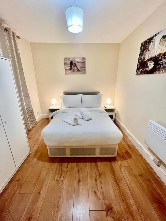 Studio Flat In Colliers Wood Apartment London Exterior photo